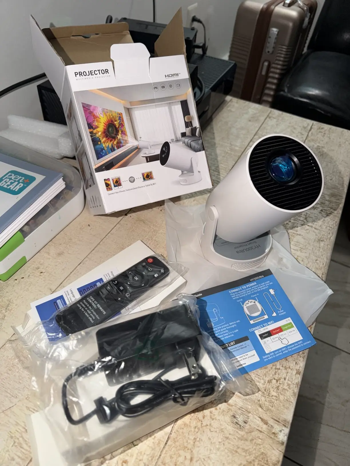 Fotografie client — Proiector HY300 Ultra